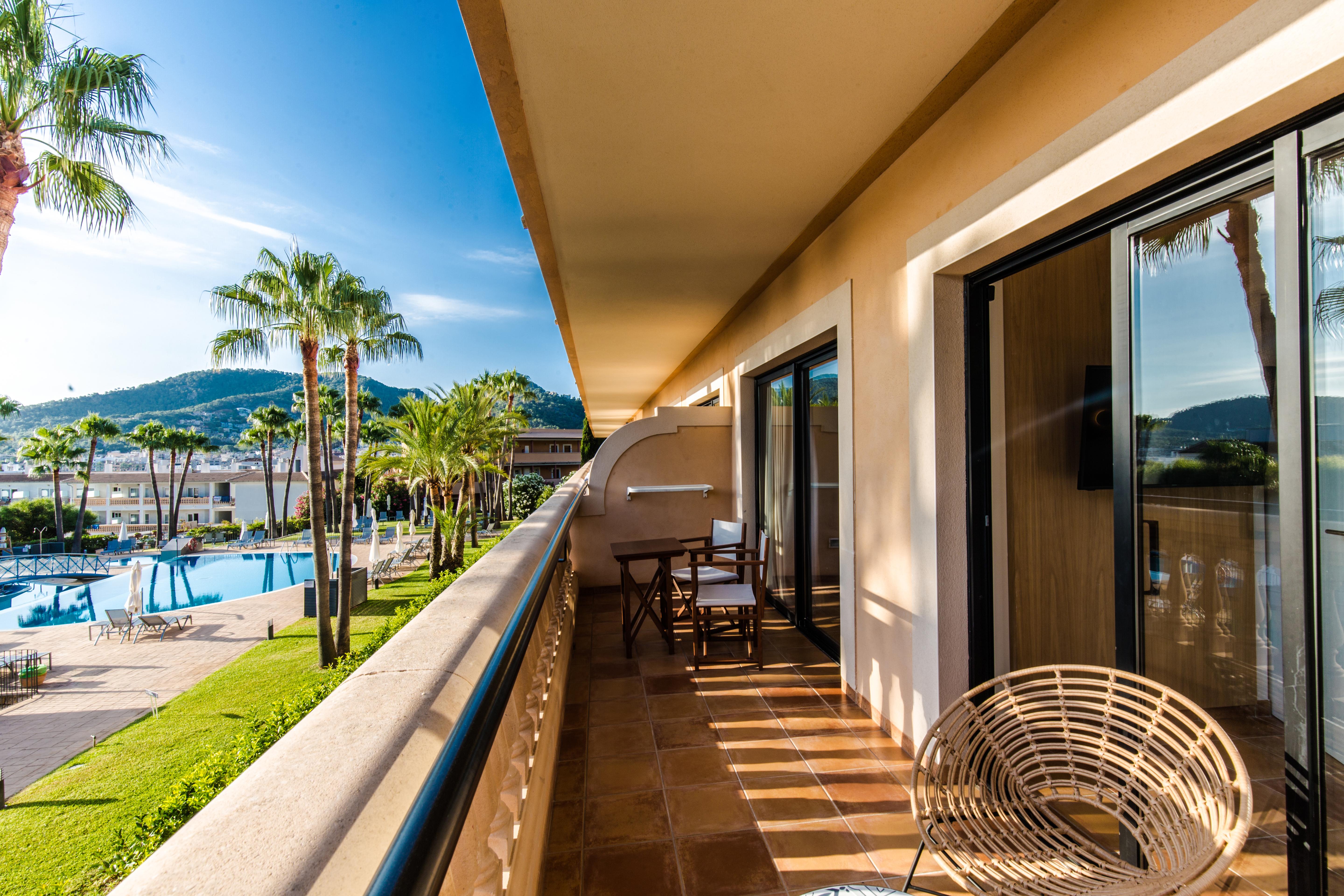 Mon Port Hotel & Spa 푸에르토 데 안드라츠 외부 사진