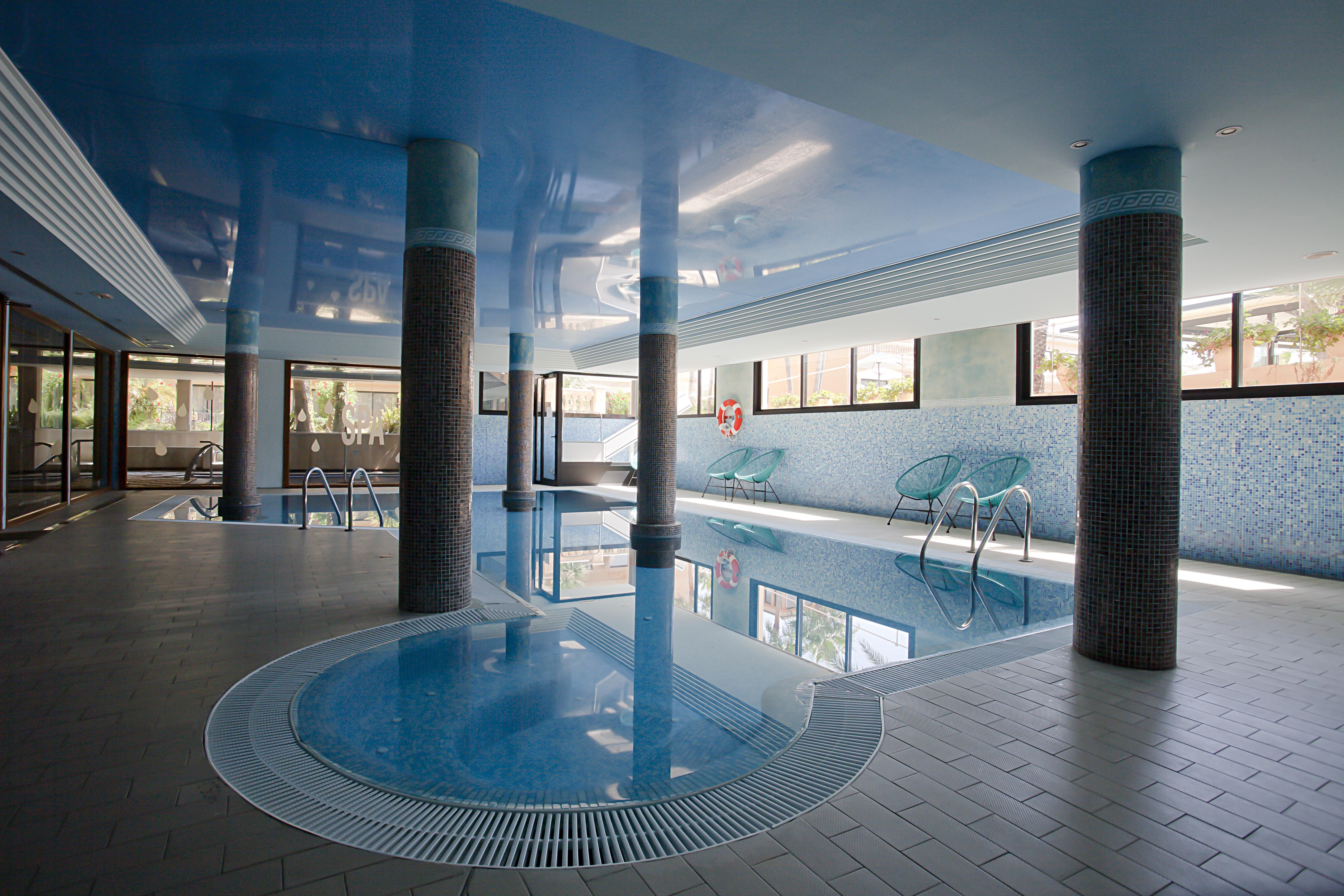Mon Port Hotel & Spa 푸에르토 데 안드라츠 외부 사진